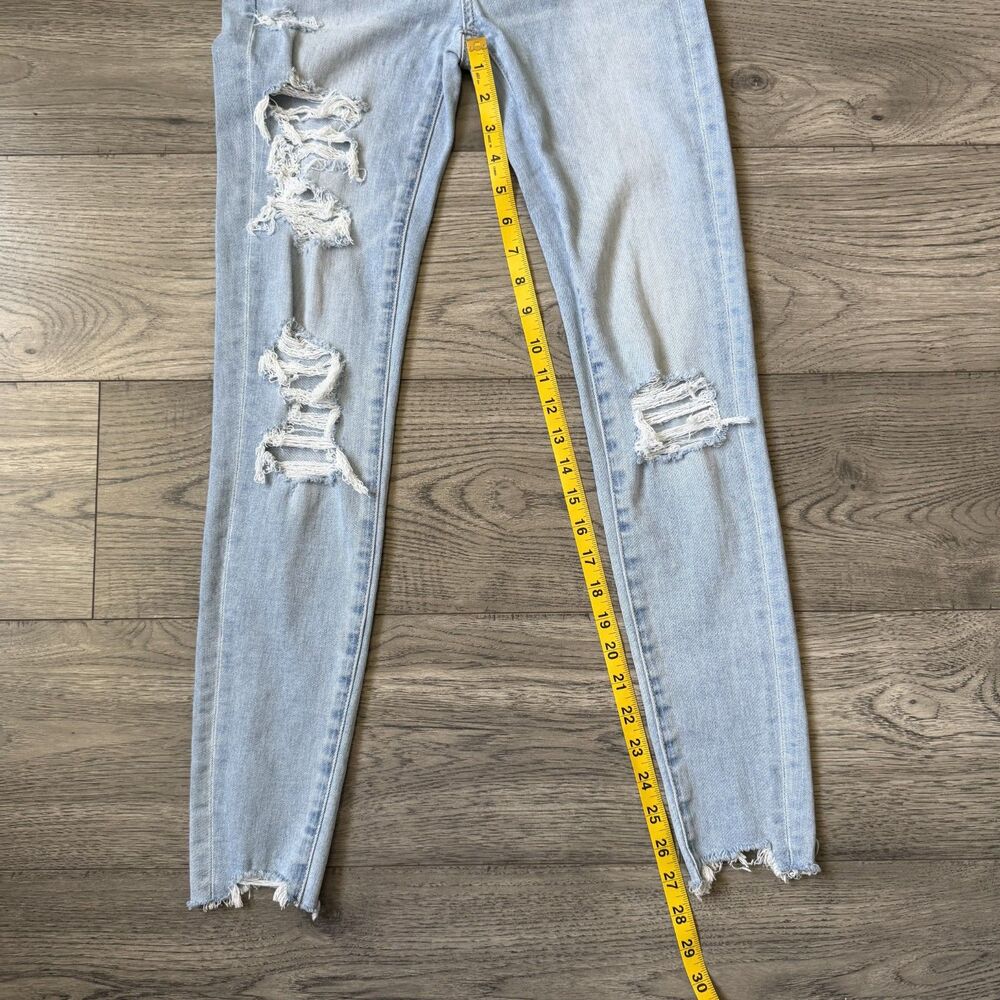 American Eagle Next Level Stretch Skinny Jeans Distressed Light Wash Size 0 Reg - Picture 6 of 8